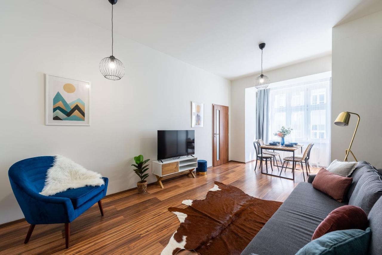 10 Min City Centre 5 People Apartment, Free Coffee Прага Экстерьер фото